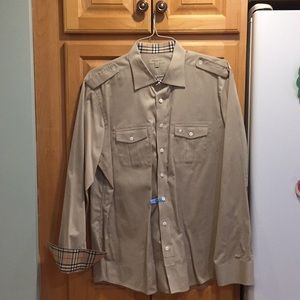 Men’s Burberry button down shirt
